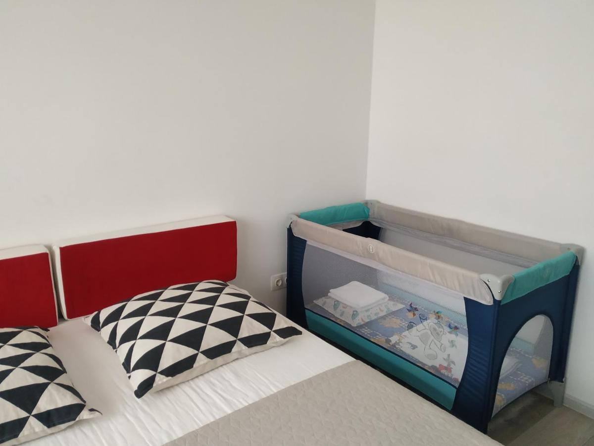Exquisite Apartament Брашов Экстерьер фото